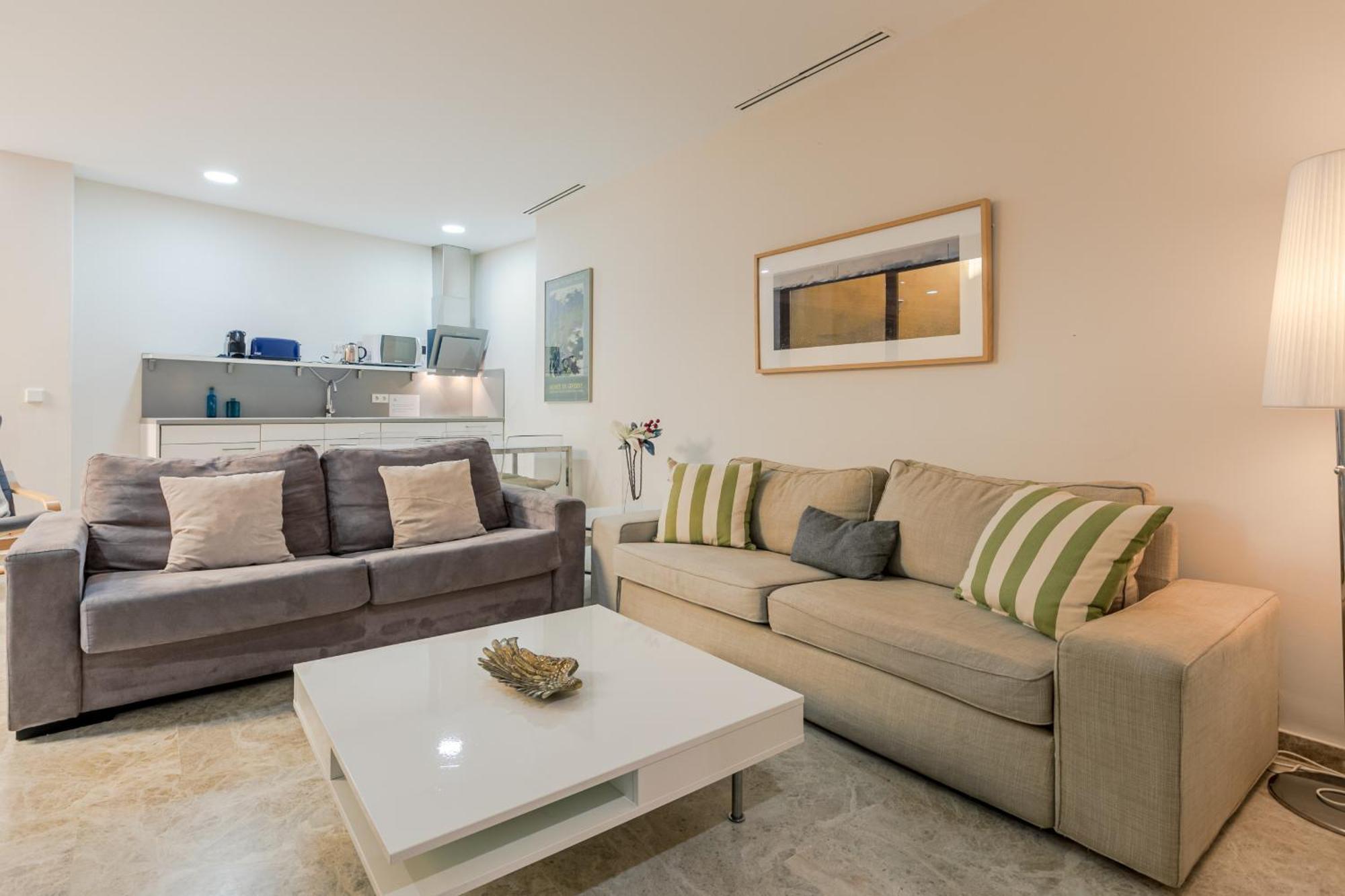 Green-Apartments Alto De Santa Cruz Seville Exterior photo